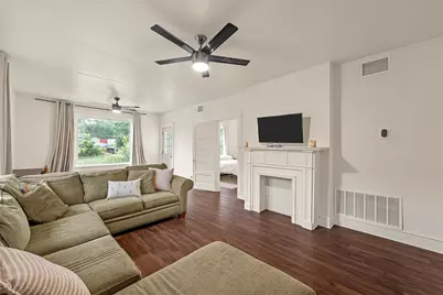 1609 Reuter Avenue, Waco, TX 76708 - Photo 3