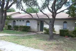 2829 Arcadia Ln, Carrollton, TX 75007 - Photo 1