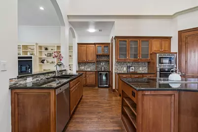 6805 Columbine Way, Plano, TX 75093 - Photo 11