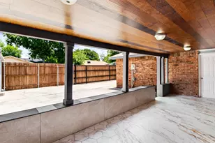 7232 Long Canyon Trail, Dallas, TX 75249 - Photo 31