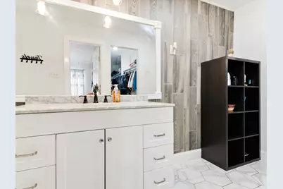 7232 Long Canyon Trail, Dallas, TX 75249 - Photo 23