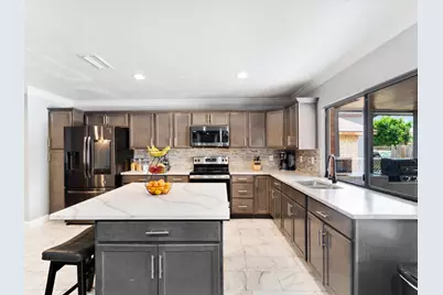 7232 Long Canyon Trail, Dallas, TX 75249 - Photo 11