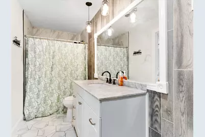 7232 Long Canyon Trail, Dallas, TX 75249 - Photo 23