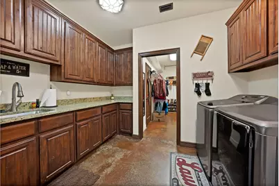 411 N Oak Branch Rd, Waxahachie, TX 75167 - Photo 23