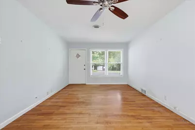 904 Cordell Street, Denton, TX 76201 - Photo 9
