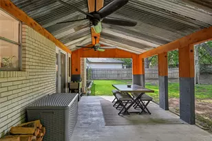 6204 Circleview Dr, Haltom City, TX 76180 - Photo 33