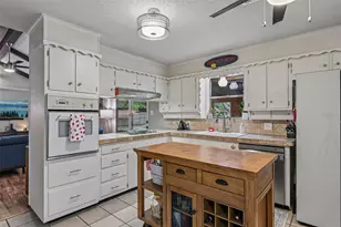 6204 Circleview Dr, Haltom City, TX 76180 - Photo 15