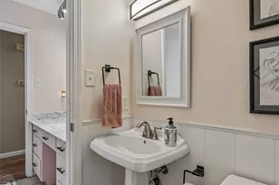 6204 Circleview Dr, Haltom City, TX 76180 - Photo 23