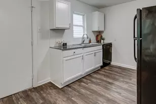 1738 Oak Hill Cir, Dallas, TX 75217 - Photo 5