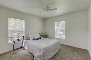 1738 Oak Hill Cir, Dallas, TX 75217 - Photo 13