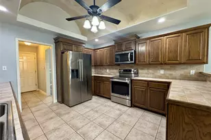 7918 Skyline Dr, Abilene, TX 79606 - Photo 9