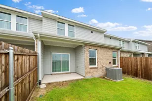 233 Berthe Ct, Cedar Hill, TX 75104 - Photo 35