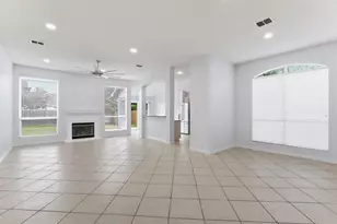 7609 Albany Ln, Arlington, TX 76002 - Photo 21