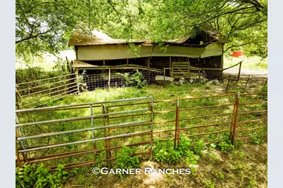 7008 Cr-1019, Wolfe City, TX 75496 - Photo 25