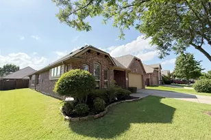 4303 Oak Bluff Dr, Melissa, TX 75454 - Photo 3