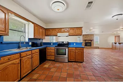 976 County Road 4070, Ector, TX 75439 - Photo 21
