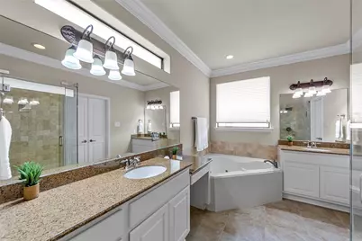 5709 Lois Lane, Plano, TX 75024 - Photo 23