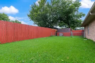 209 E Gail Ln, Royse City, TX 75189 - Photo 17