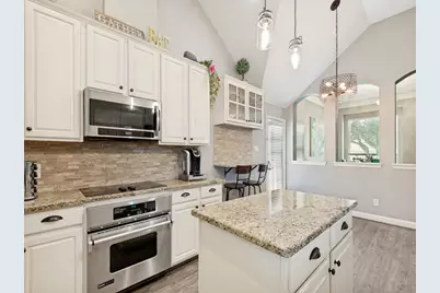 438 Southridge Way, Irving, TX 75063 - Photo 13
