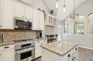 438 Southridge Way, Irving, TX 75063 - Photo 13