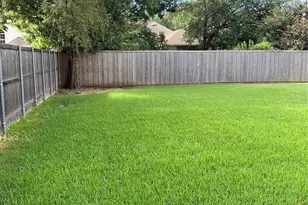 2212 Chasefield Dr, Plano, TX 75023 - Photo 9