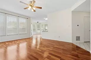 2212 Chasefield Dr, Plano, TX 75023 - Photo 9