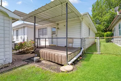 101 N Burdette Avenue, Sherman, TX 75090 - Photo 21