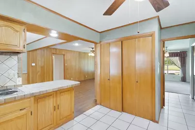 101 N Burdette Avenue, Sherman, TX 75090 - Photo 13