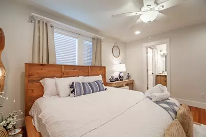 1501 Lakeview Drive, Grand Prairie, TX 75051 - Photo 15
