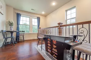 1501 Lakeview Dr, Grand Prairie, TX 75051 - Photo 13