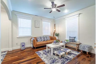 1501 Lakeview Drive, Grand Prairie, TX 75051 - Photo 11