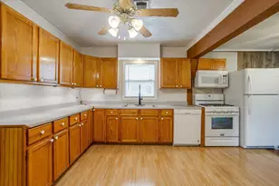 5711 Margewood Dr, Dallas, TX 75236 - Photo 7