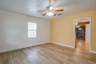 5711 Margewood Dr, Dallas, TX 75236 - Photo 5