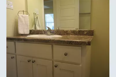 1718 NW Dallas Street, Grand Prairie, TX 75050 - Photo 17