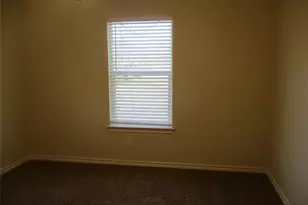 1718 NW Dallas St, Grand Prairie, TX 75050 - Photo 21