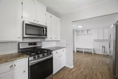 4930 Donnelly Avenue, Fort Worth, TX 76107 - Photo 11
