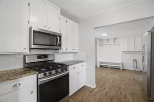 4930 Donnelly Ave, Fort Worth, TX 76107 - Photo 11