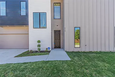 4319 Sylvester Street, Dallas, TX 75219 - Photo 3