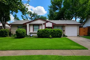 702 Milky Way, Garland, TX 75040 - Photo 1
