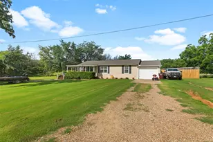 1400 Nunn Cir, Bonham, TX 75418 - Photo 3