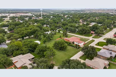 618 W 5th Street, Justin, TX 76247 - Photo 5