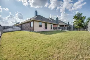 429 Roger Graves Cir, McKinney, TX 75072 - Photo 21