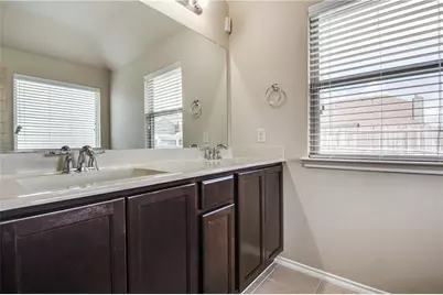 429 Roger Graves Circle, McKinney, TX 75072 - Photo 15