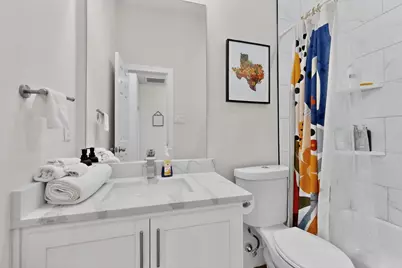 2015 Volga Avenue, Dallas, TX 75216 - Photo 7