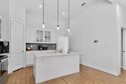 2015 Volga Avenue, Dallas, TX 75216 - Photo 29