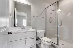 1544 Windermere Wy, Farmers Branch, TX 75234 - Photo 5