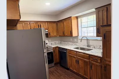 1014 Bluebird Drive, Irving, TX 75061 - Photo 5