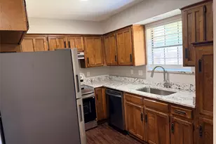 1014 Bluebird Dr, Irving, TX 75061 - Photo 5