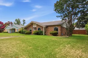 2813 Countess Dr, Plano, TX 75074 - Photo 3