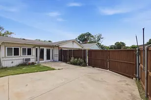 2813 Countess Dr, Plano, TX 75074 - Photo 31